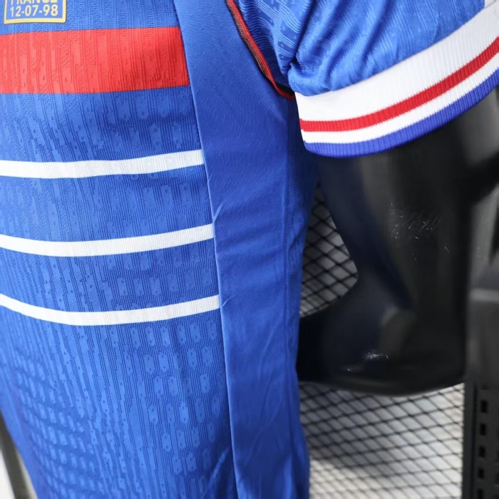 1998 France Home Retro Player Version Soccer Jersey(右胸带小字)