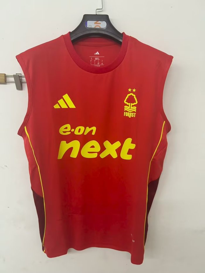 25-26 Nottingham Forest Red Vest