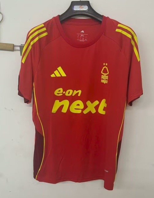 25-26 Nottingham Forest Red Fans Soccer Jersey