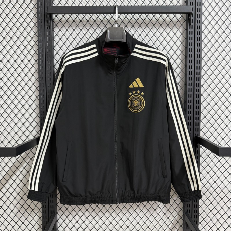 25-26 Germany Red & Black Double Sided Windbreaker (双面风衣)