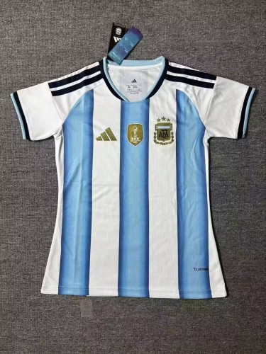 26-27 Argentina Home Women Soccer Jersey(带胸前盾）