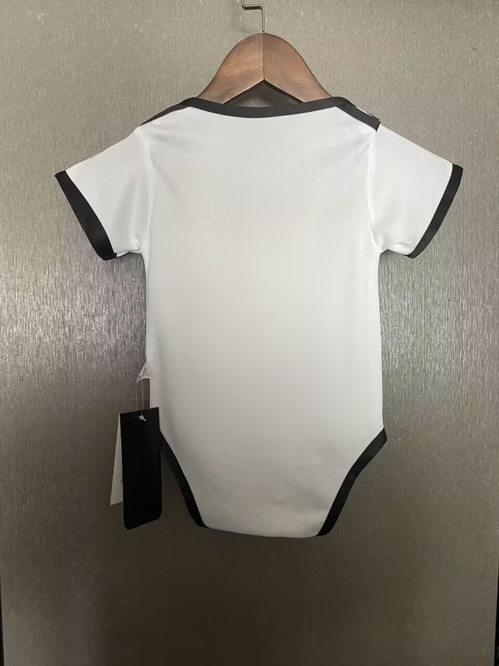 25-26 Germany Home Baby Infant Crawl Suit