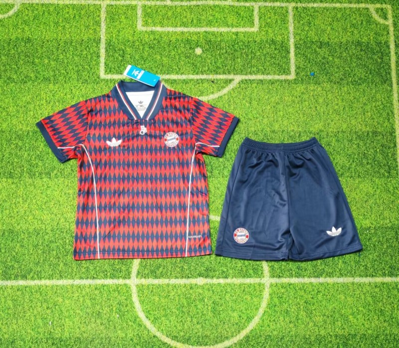 25-26 Bayern Kids Special Edition Training Short Suit