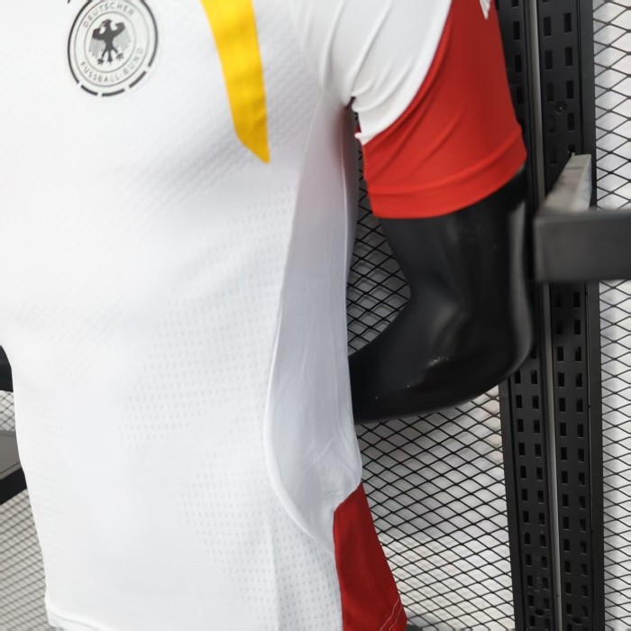 26-27 Germany White Player Version training shirt
