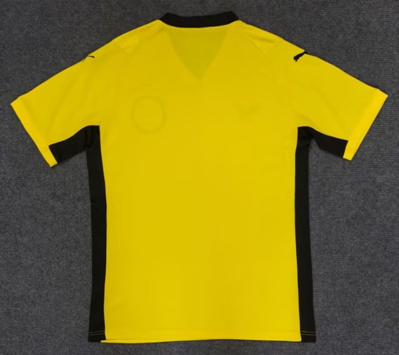 25-26 Malaysia Home Fans Soccer Jersey