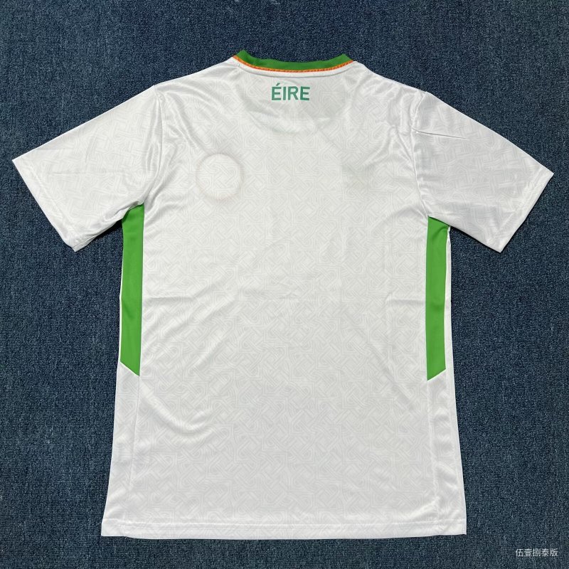 25-26 Ireland White Fans Soccer Jersey*带广告