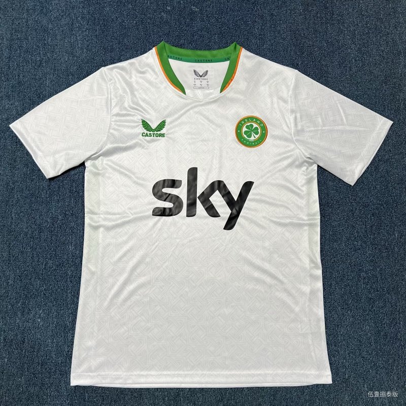 25-26 Ireland White Fans Soccer Jersey*带广告