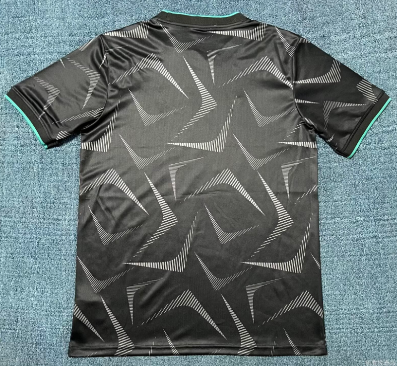 25-26 Ireland Black Fans Soccer Jersey*带广告
