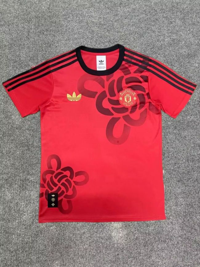 25-26 Man Utd Red Special Edition Fans Training shirts*中国结
