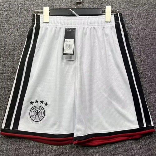 25-26 Germany White Shorts Pants