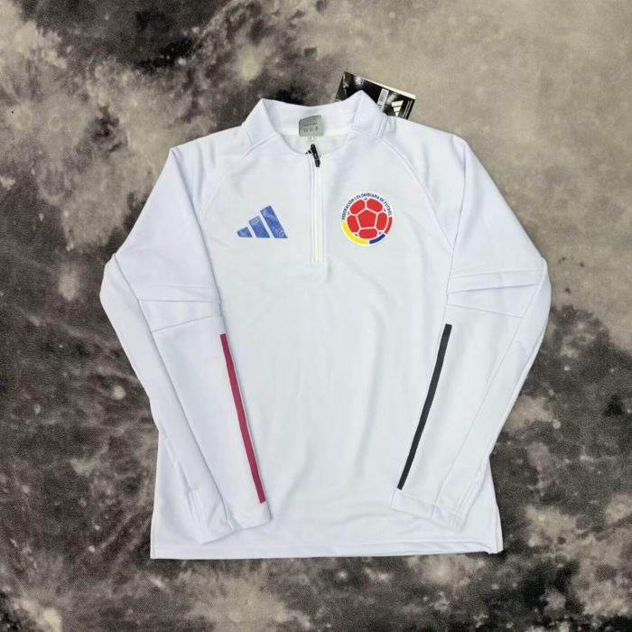 25-26 Colombia White Half Pull Sportswear top(半拉上衣)