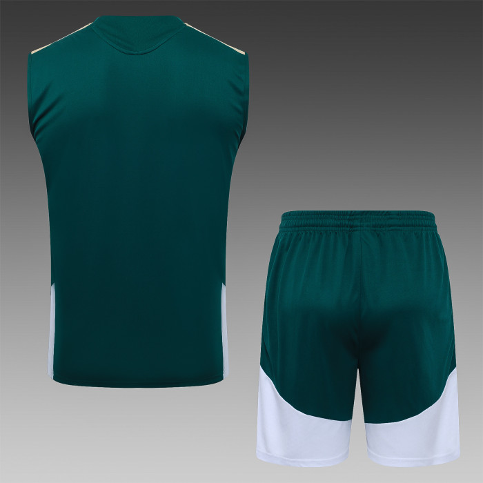 26-27 Italy Green Tank top and shorts suit