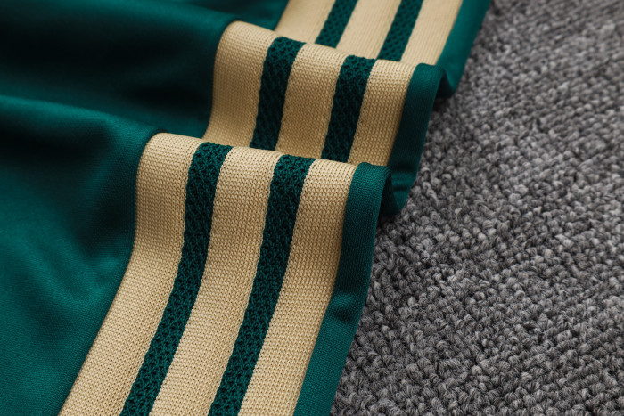 26-27 Italy Green Half Pull Tracksuit (半拉链)