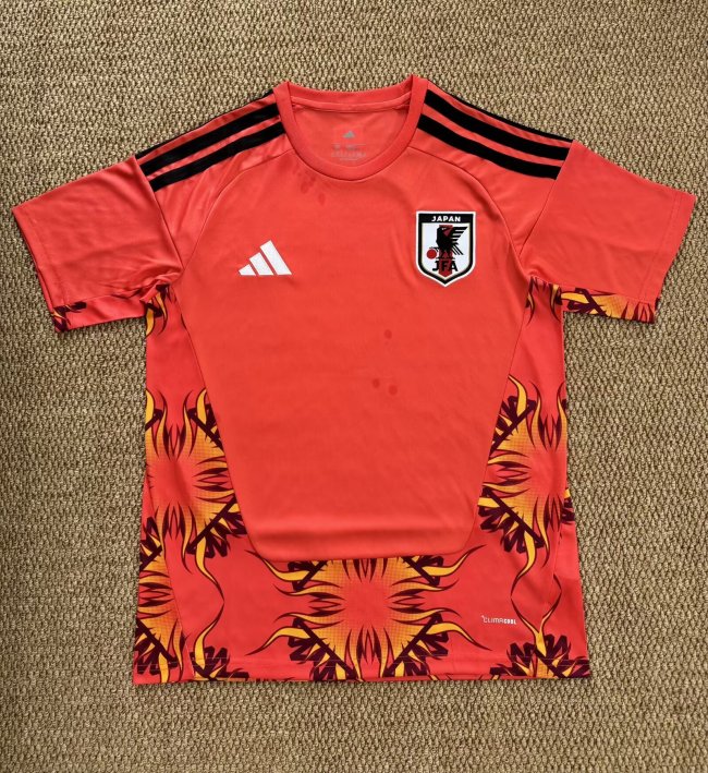 26-27 Japan Goalkeeper Fans Soccer Jersey