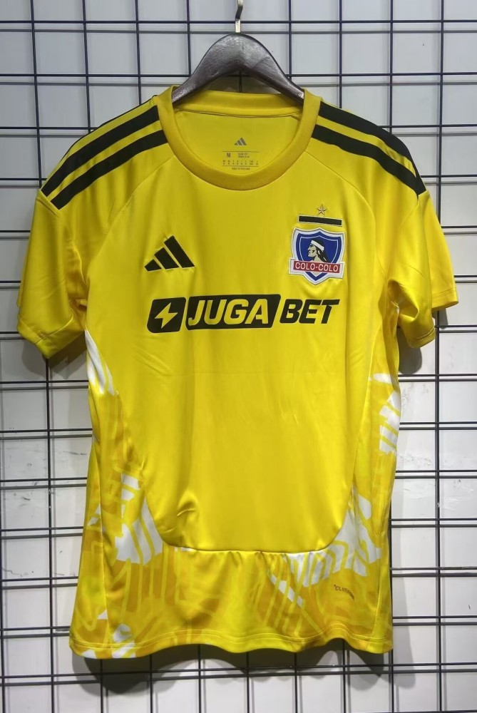 26-27 Colo-Colo Yellow Goalkeeper Soccer Jersey