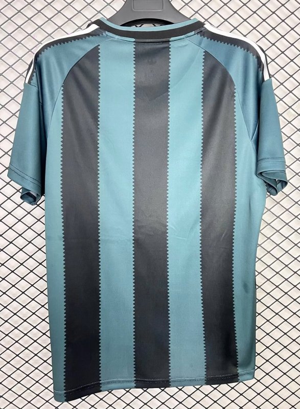 25-26 Celtic Black Green Special Edition Fans Soccer Jersey