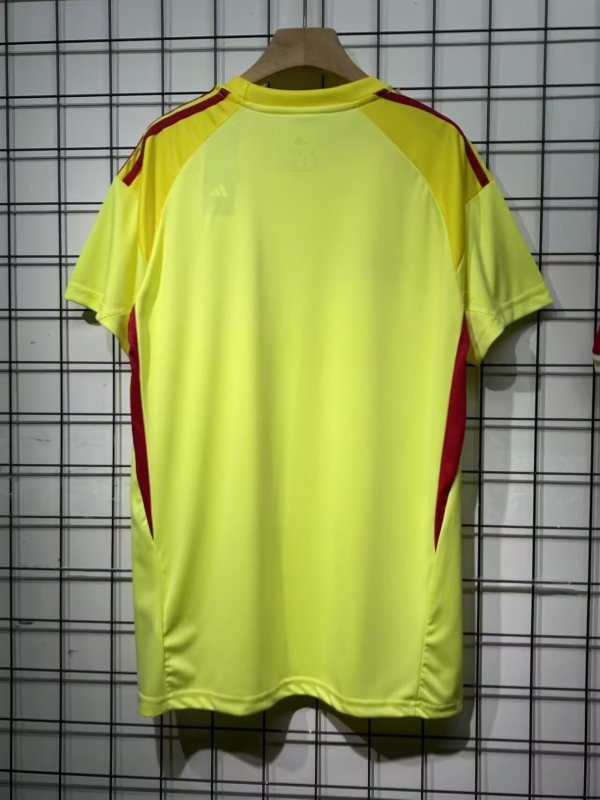 25-26 Celtic Yellow Goalkeeper Soccer Jersey