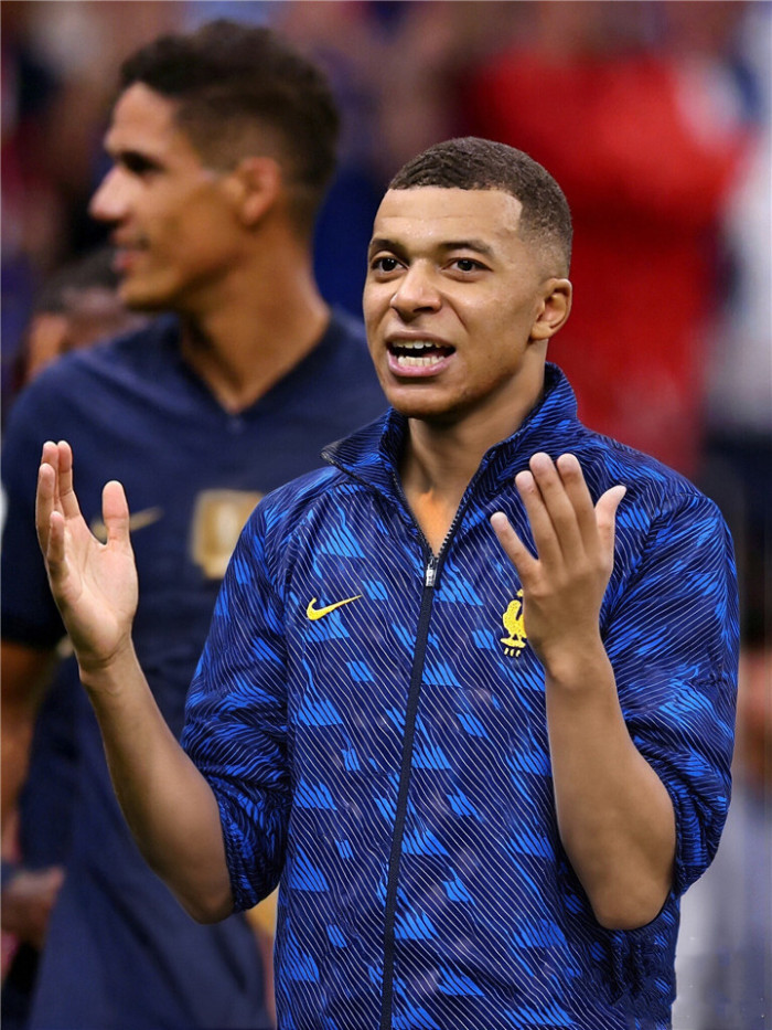 26-27 France Home Windbreaker