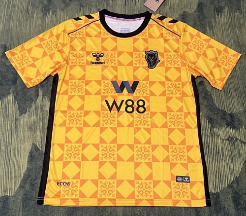 25-26 Sunderland Yellow Goalkeeper Fans Soccer Jersey