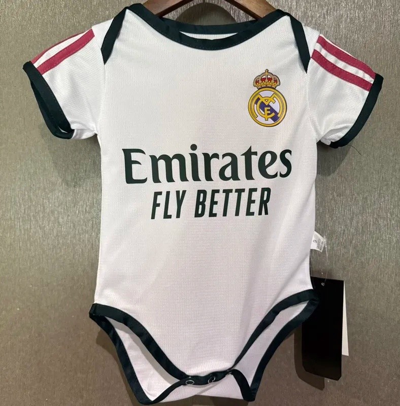 26-27 RMA Home Baby Infant Crawl Suit