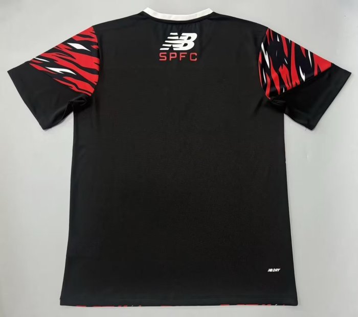 26-27 Sao Paulo Red Black Training shirts