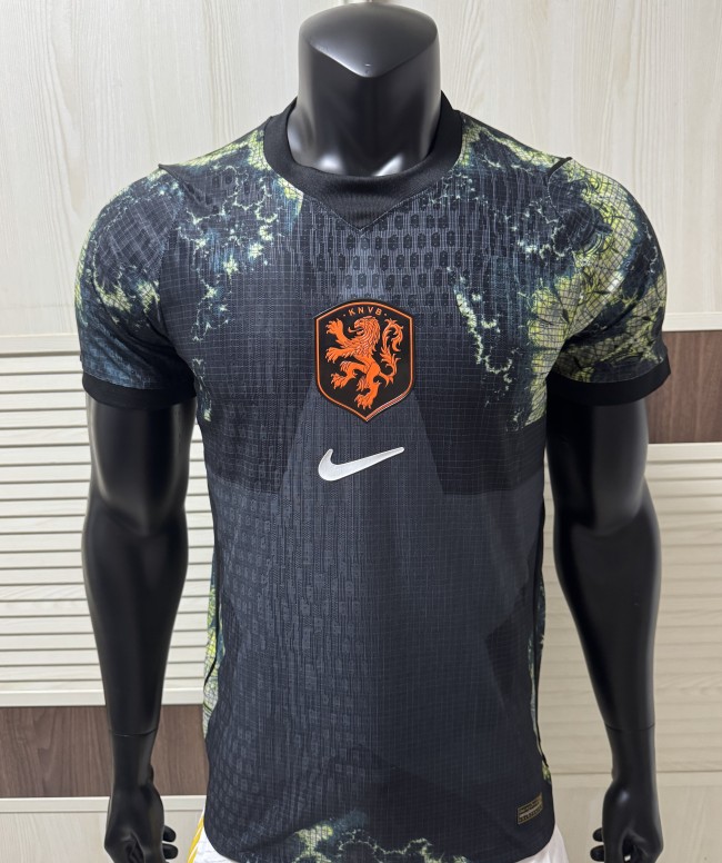 26-27 Netherlands Black Goalkeeper Player Version Soccer Jersey