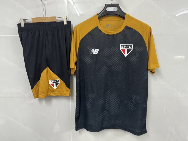 26-27 Sao Paulo Black Training Short Suit