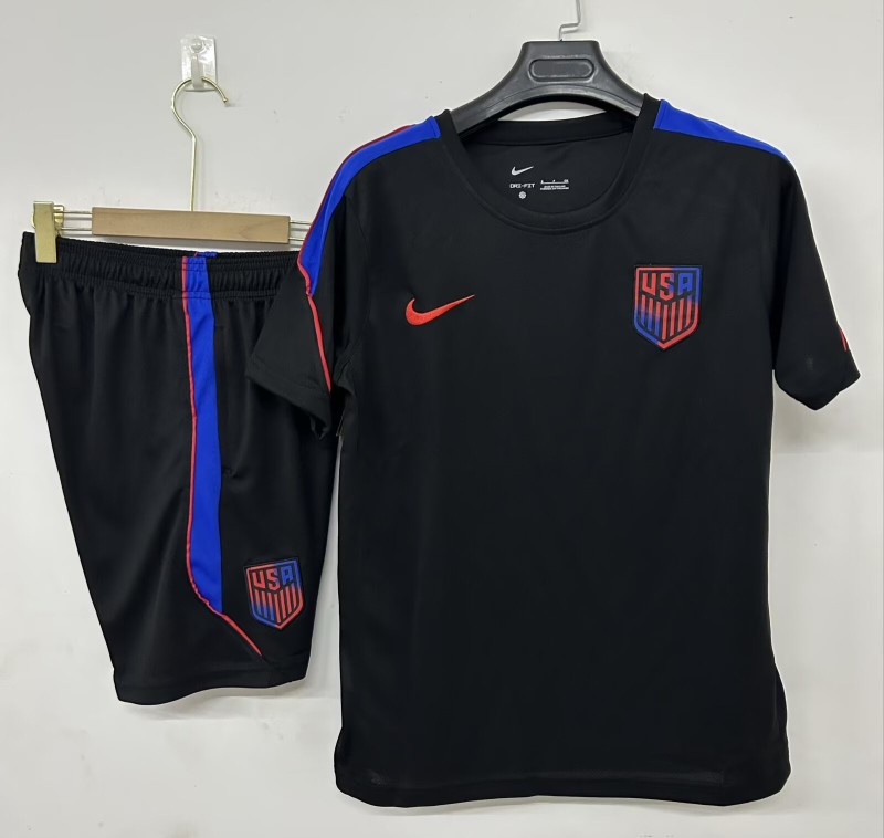 26-27 USA Black Training Short Suit