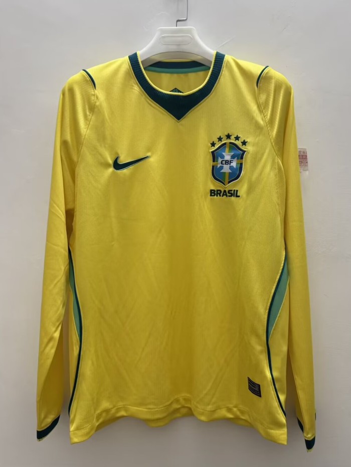 26-27 Brazil Home Long Sleeve Fans Soccer Jersey 长袖