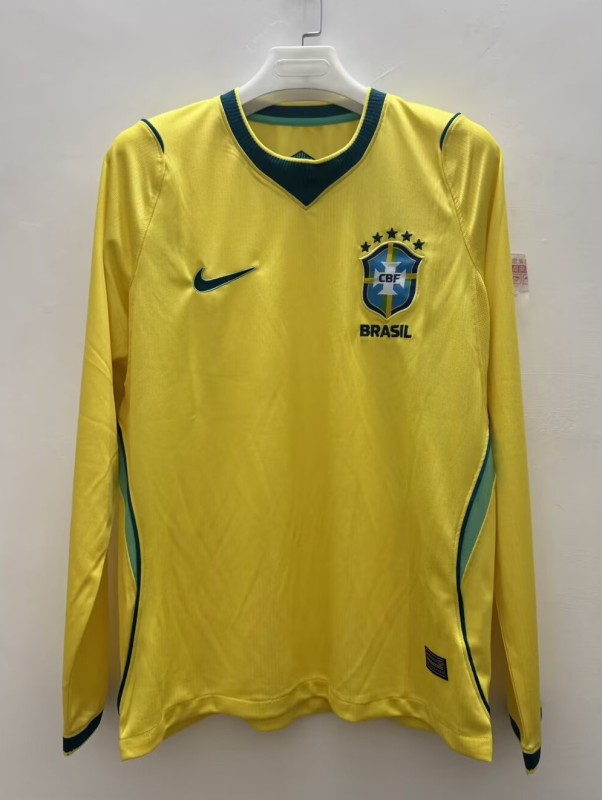 26-27 Brazil Home Long Sleeve Fans Soccer Jersey 长袖