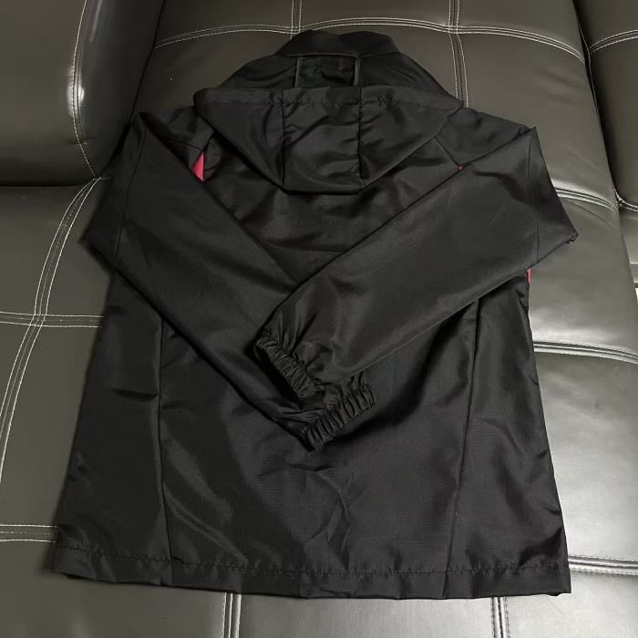 26-27 Belgium Black Windbreaker