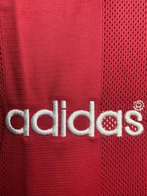 Retro Liverpool Home Football Jersey Long Sleeve 1995/1996