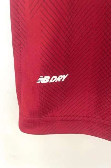 Retro Liverpool Home Football Shirt 2018/2019