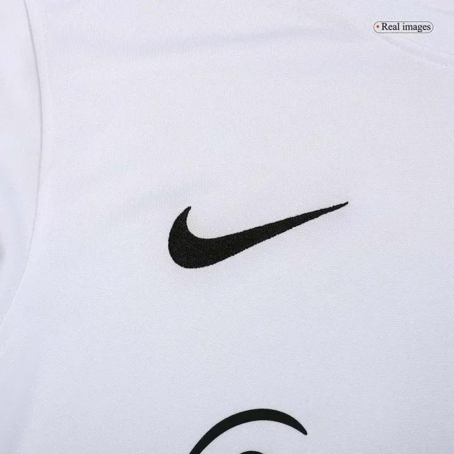 23-24 Eintracht Frankfurt DFB Pokal Final Jersey
