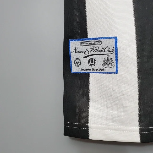 Newcastle Retro Jersey Home Long Sleeve 1995/97