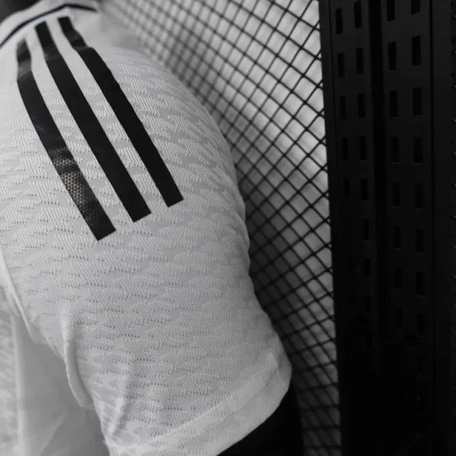 24-25 Real Madrid Home Soccer Jersey Player Version