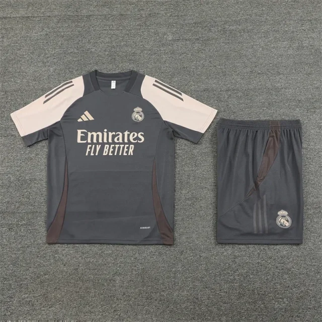 24-25 Real Madrid Pre-Match Training Jersey Kit