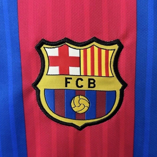 16-17 Barcelona Home Retro Football Jersey Fan version
