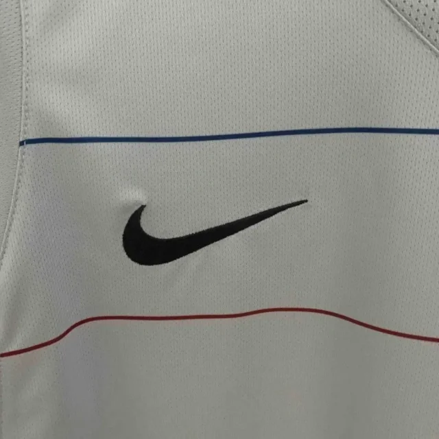 03-04 Barcelona Retro jersey Away Soccer Shirt