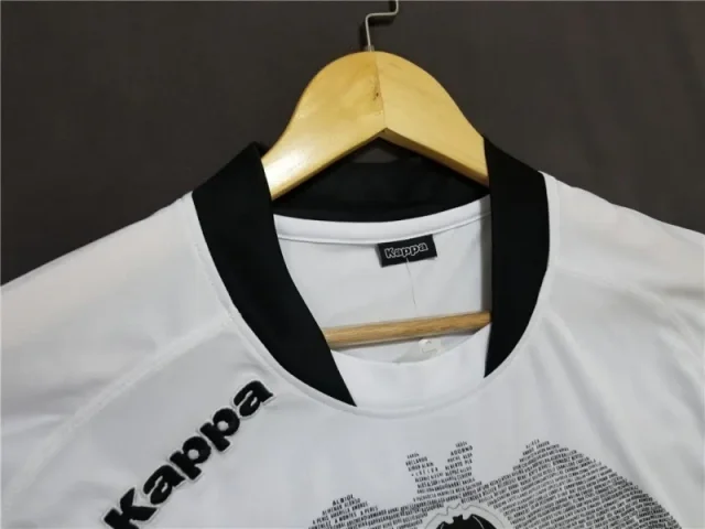 Valencia 2009/10 Retro Jersey Home