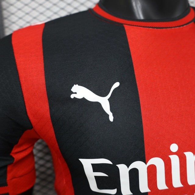 26-27 AC Milan Home Football jersey Player Version