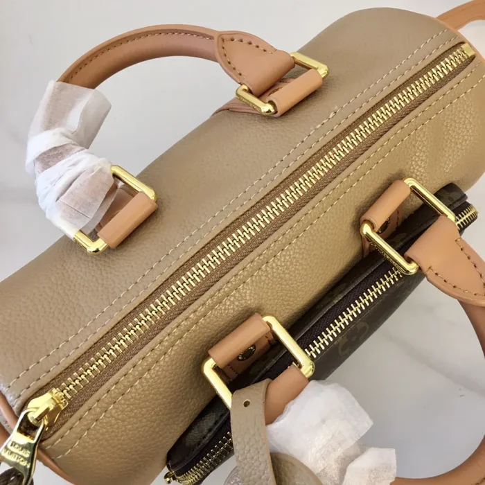 Louis Vuitton LV Women Keepall Bandoulière 25 M12627