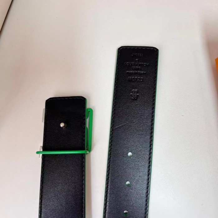 Louis Vuitton Unisex LV Line 40 MM Reversible Belt Green Monogram Eclipse Reverse Coated Canvas