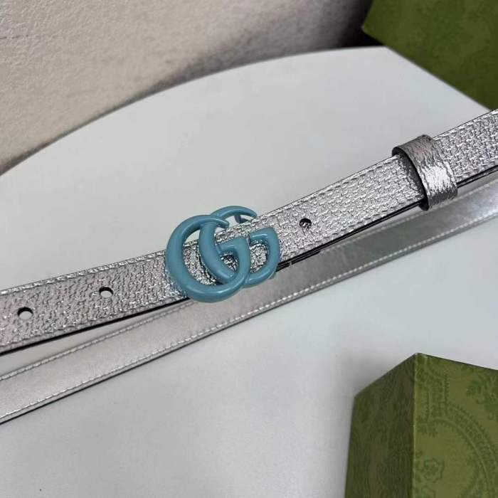 Gucci Unisex GG Marmont Thin Belt Silver Lamé Leather Double G Buckle 2 CM Width