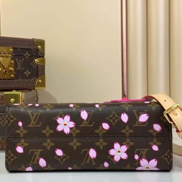 Louis Vuitton LV Women LV x TM OnTheGo PM M13269