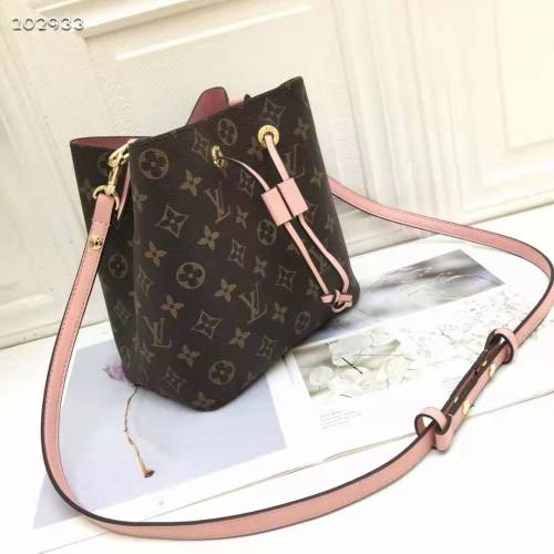 Louis Vuitton Women NéoNoé Bucket Bag Rose Poudré Pink Monogram Coated Canvas