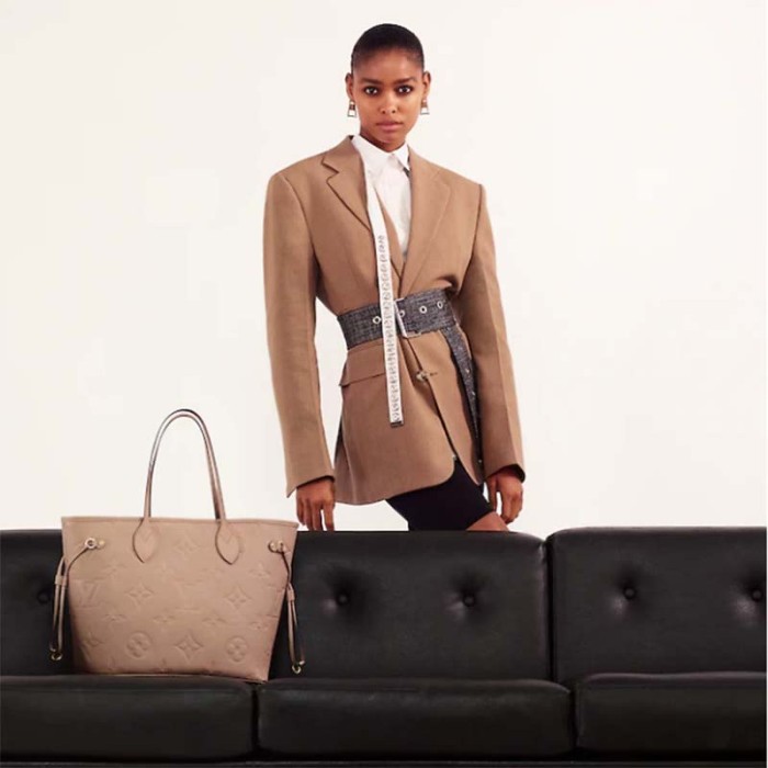 Louis Vuitton LV Women Neverfull MM Tote Beige Embossed Cowhide Leather