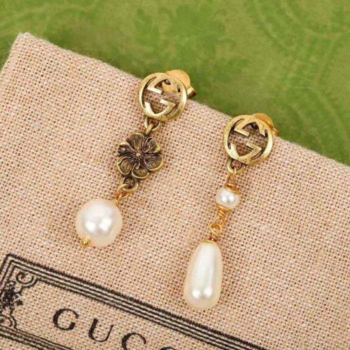 Gucci Women Interlocking G Flower Pearl Earrings