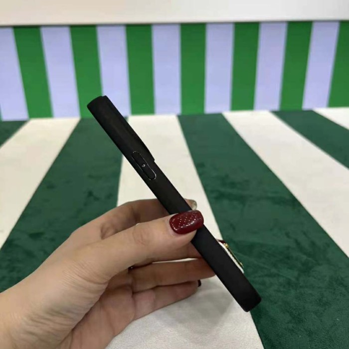 Prada Wome Saffiano Cover for IPhone-White