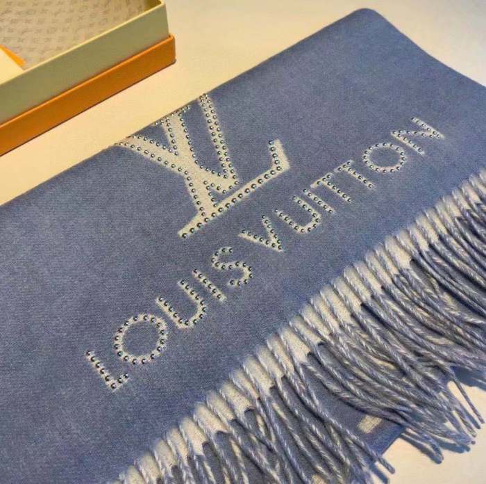 Louis Vuitton LV Unisex Studdy Reykjavik Scarf with Monogram Print and LV Initials M76076